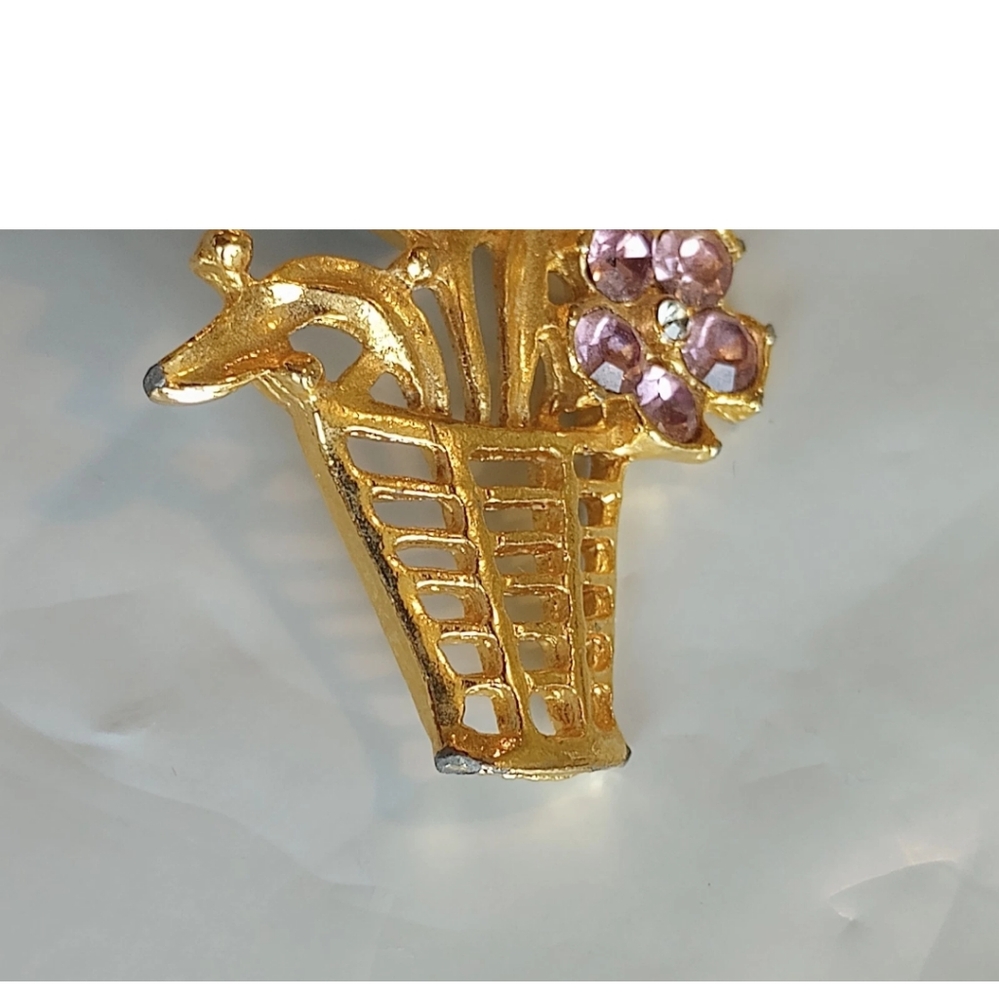 Flower Basket Brooch Pin Unsigned Gold Tone Pink/Green/Purple See Description - Picture 10 of 12